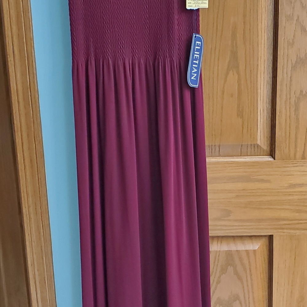 Sleeveless long casual dress